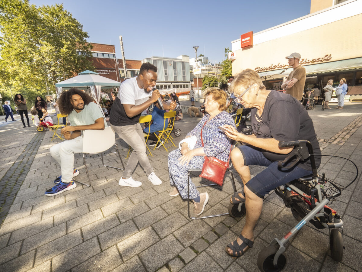 "Unser Wohnzimmer" Düsseldorf-Garath